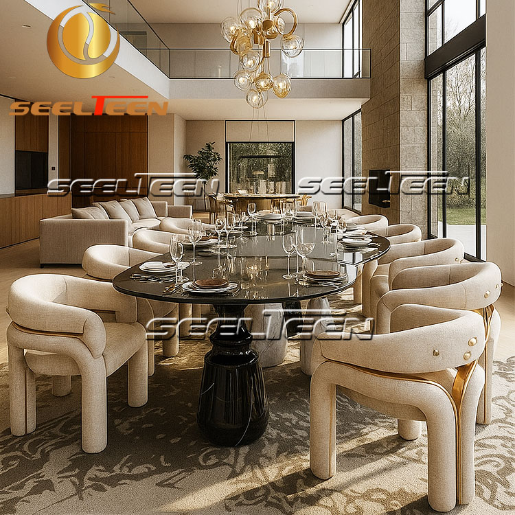 Luxury Dining Experience In the Villa